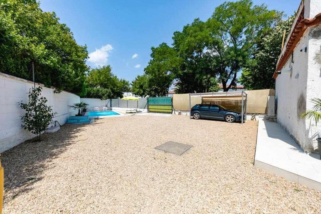 Newly Renovated Room W Pool & Bikeparking Girona Oda fotoğraf